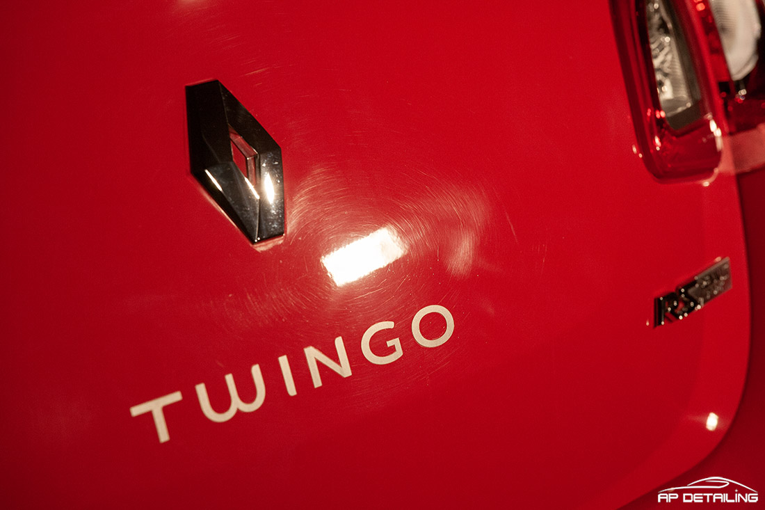 APdetailing - red hot chili pepper - Twingo RS Phase 2 _MG_1219